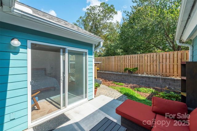 43 Vermont Court D14, Asheville, NC 28806