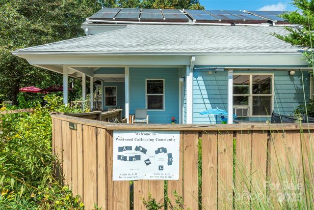 43 Vermont Court D14, Asheville, NC 28806