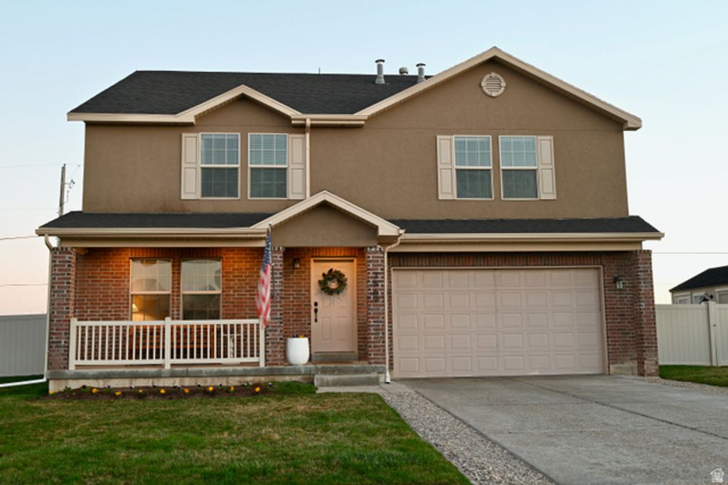 Image 2 of property listing at 3569 W 2660 S, Syracuse, UT 84075