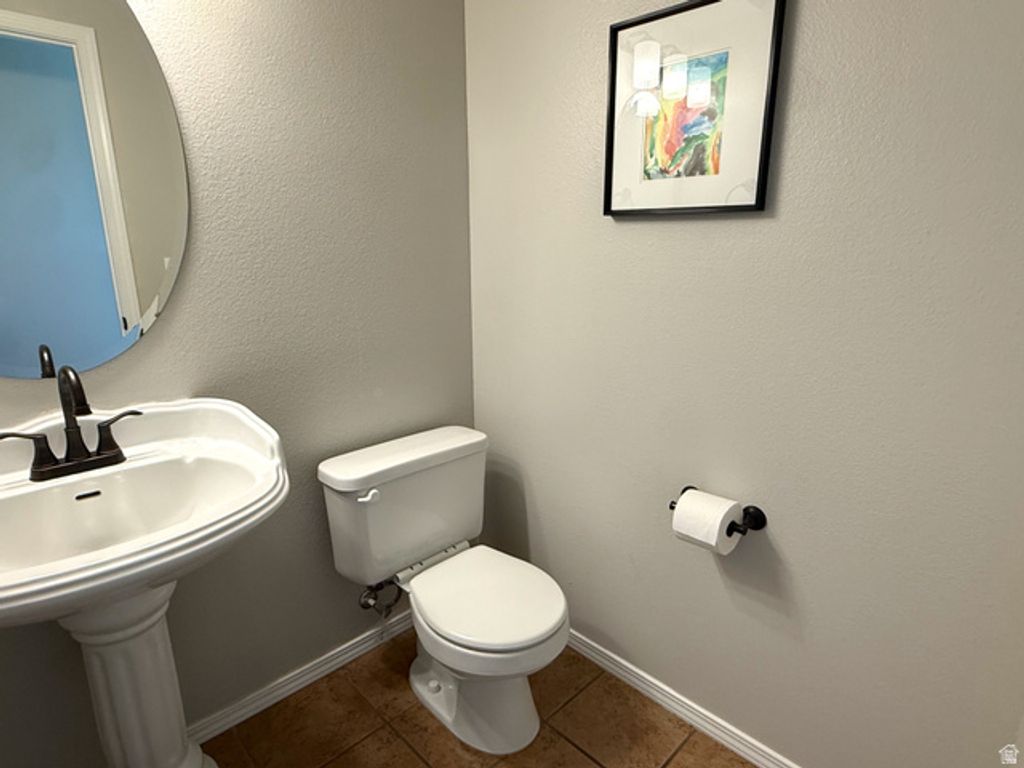 Image 11 of property listing at 3569 W 2660 S, Syracuse, UT 84075