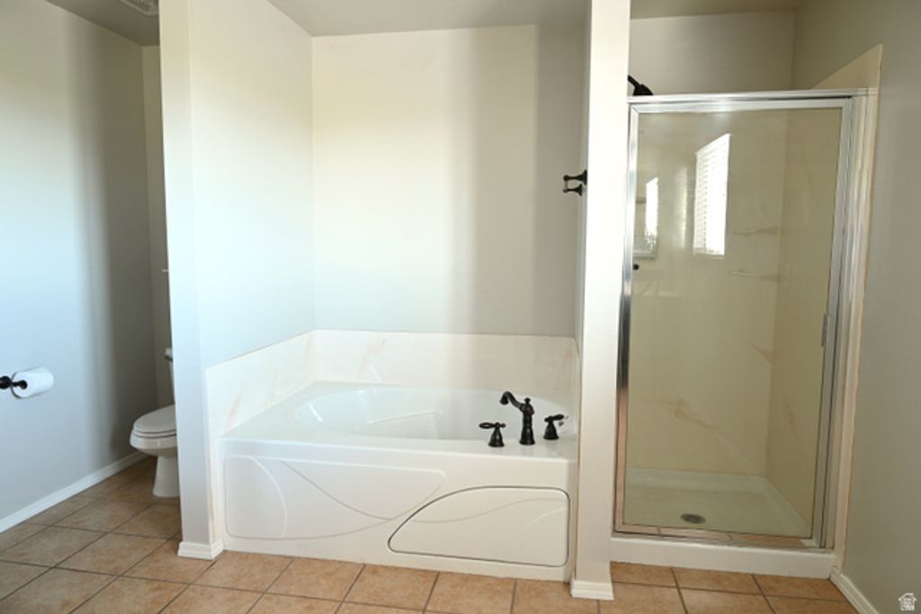 Image 18 of property listing at 3569 W 2660 S, Syracuse, UT 84075