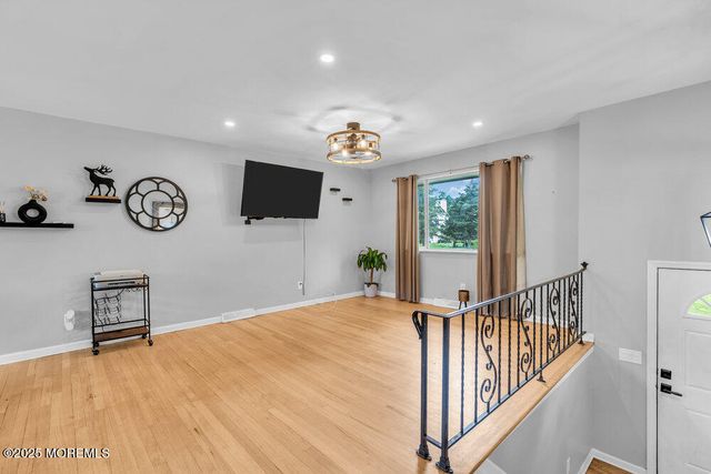 624 Fort Plains Road, Howell, NJ 07731