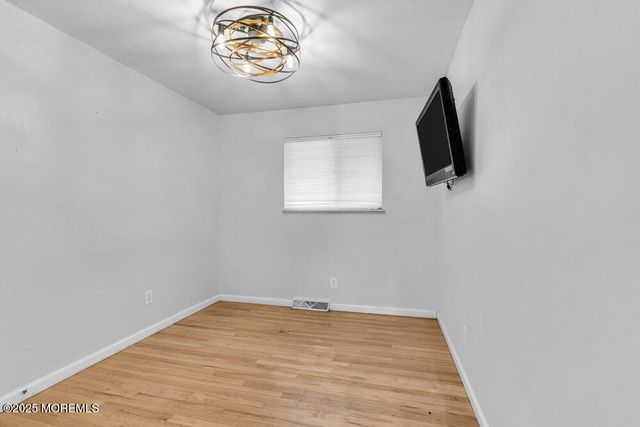 624 Fort Plains Road, Howell, NJ 07731