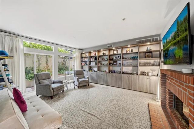 1011 Calle Azul, Glendale, CA 91208