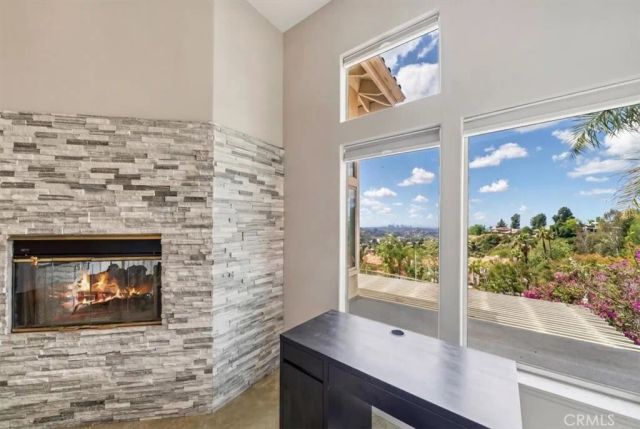 1011 Calle Azul, Glendale, CA 91208