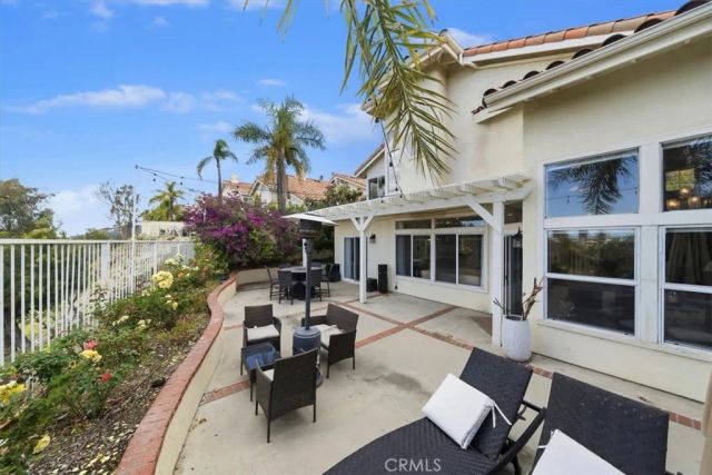 1011 Calle Azul, Glendale, CA 91208