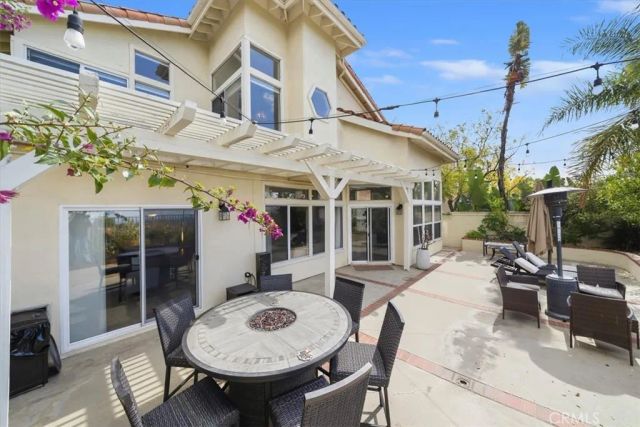 1011 Calle Azul, Glendale, CA 91208