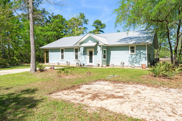 528 Bay Grove Road, Freeport, FL 32439