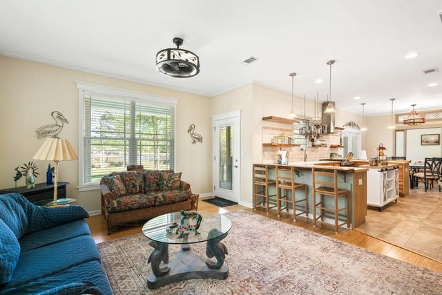 528 Bay Grove Road, Freeport, FL 32439