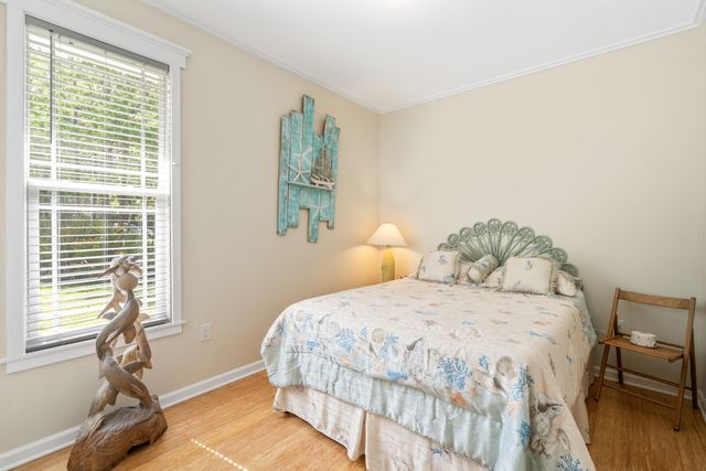 528 Bay Grove Road, Freeport, FL 32439