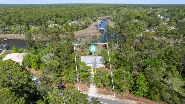 528 Bay Grove Road, Freeport, FL 32439