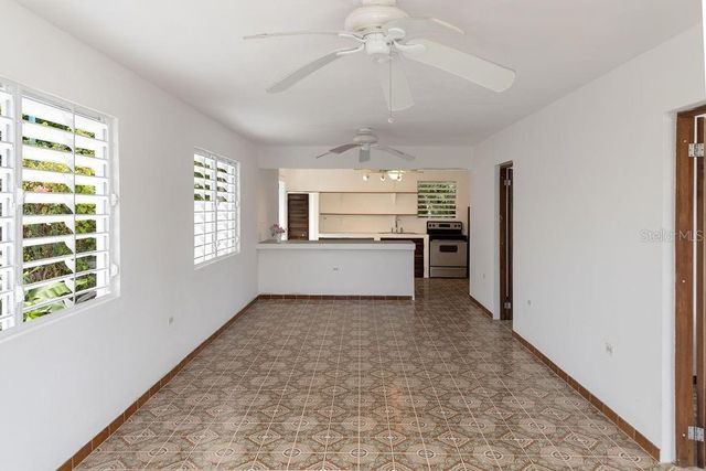 500 BRAVOS DE BOSTON, Vieques, PR 00765