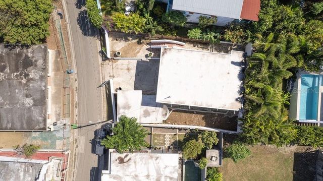 500 BRAVOS DE BOSTON, Vieques, PR 00765