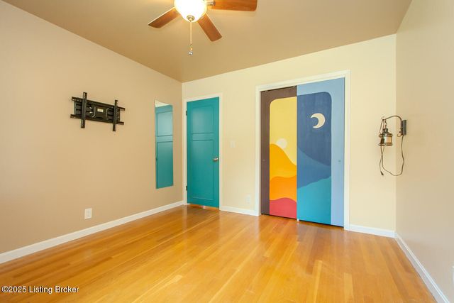 4106 Wallingford Ln, Louisville, KY 40218