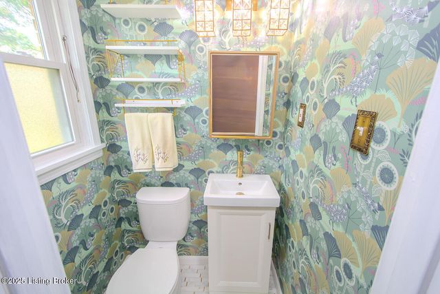 4106 Wallingford Ln, Louisville, KY 40218