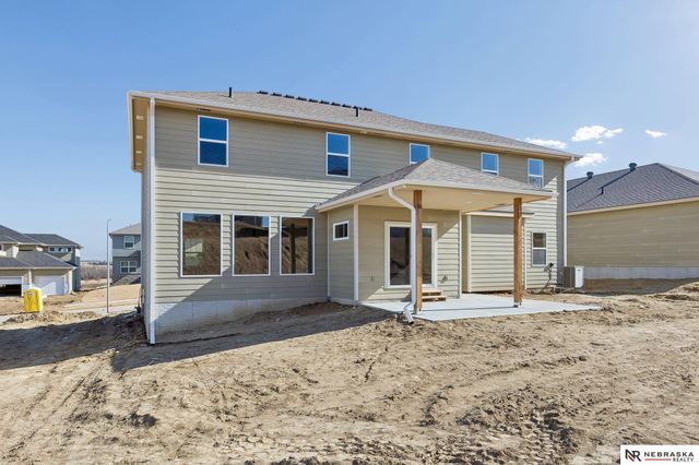 10908 N 159 Avenue, Bennington, NE 68007