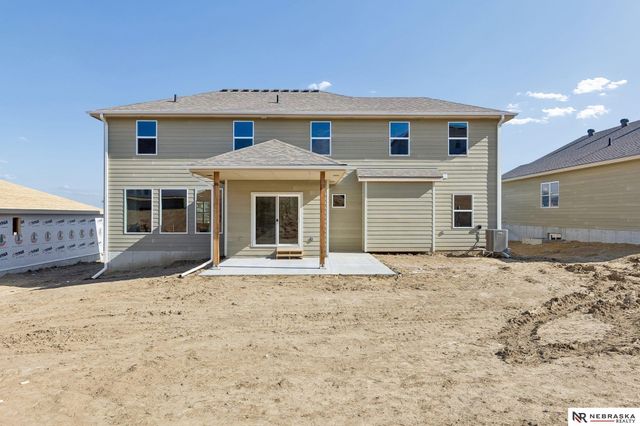 10908 N 159 Avenue, Bennington, NE 68007