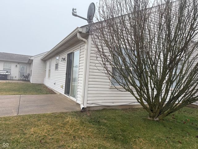 10793 Oriole Court, Indianapolis, IN 46231