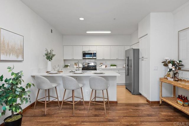 12362 Carmel Country Road 201, San Diego, CA 92130