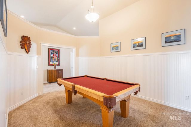 2084 W Cross Creek, Nampa, ID 83686