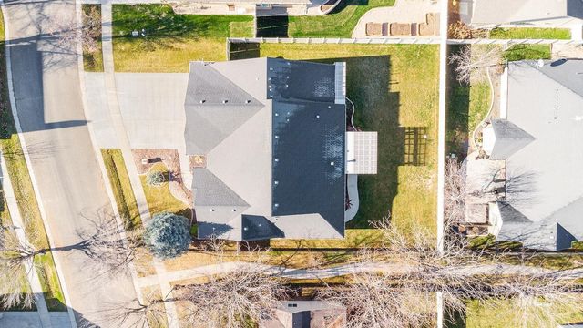 2084 W Cross Creek, Nampa, ID 83686