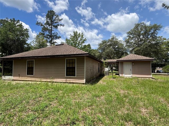 5813 SE 230TH TERRACE, Hawthorne, FL 32640