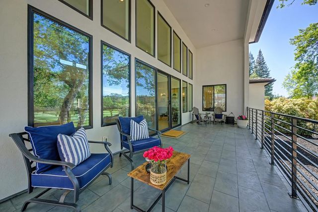 3464 Fairway Dr, Cameron Park, CA 95682