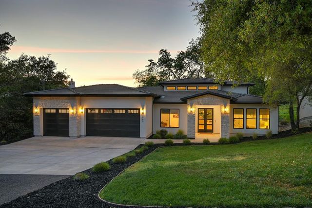 3464 Fairway Dr, Cameron Park, CA 95682