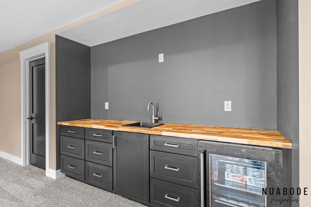 10150 26th Avenue NW, Grand Rapids, MI 49534