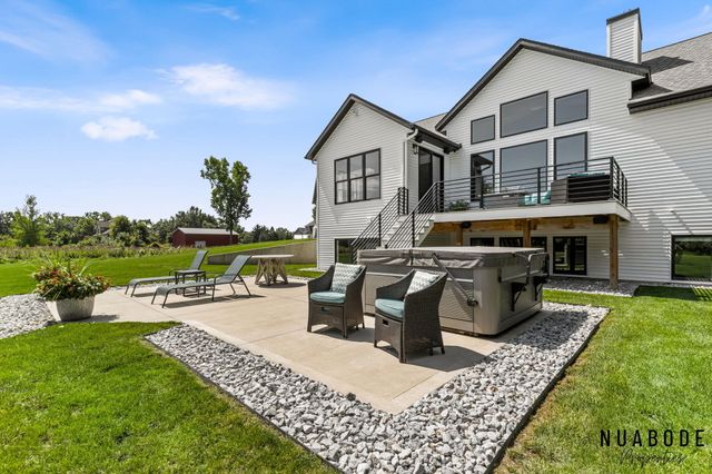 10150 26th Avenue NW, Grand Rapids, MI 49534