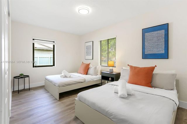 1335 NE 133rd St, North Miami, FL 33161