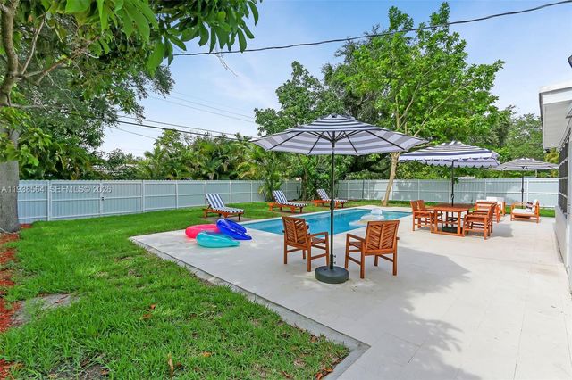 1335 NE 133rd St, North Miami, FL 33161