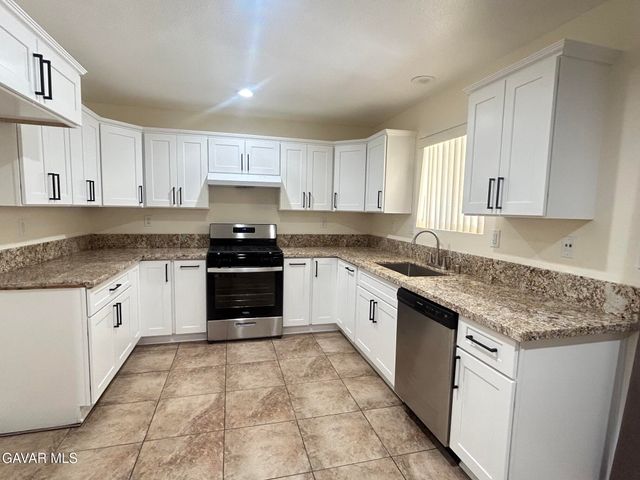 37835 E 58th Street, Palmdale, CA 93552