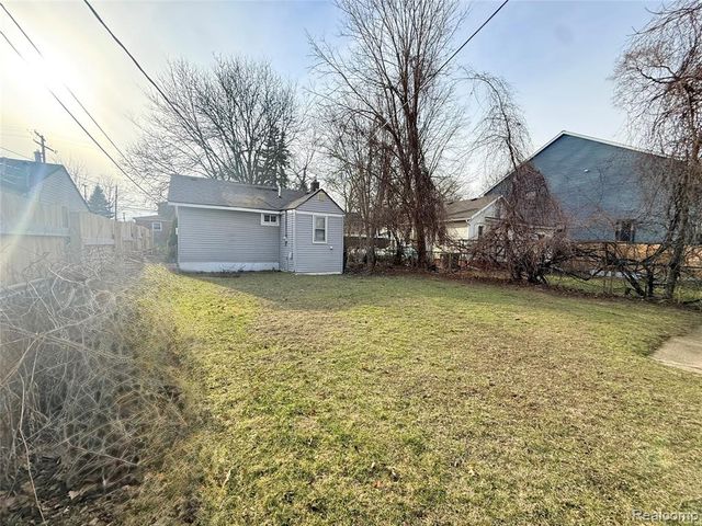 404 Josephine Avenue, Royal Oak, MI 48067