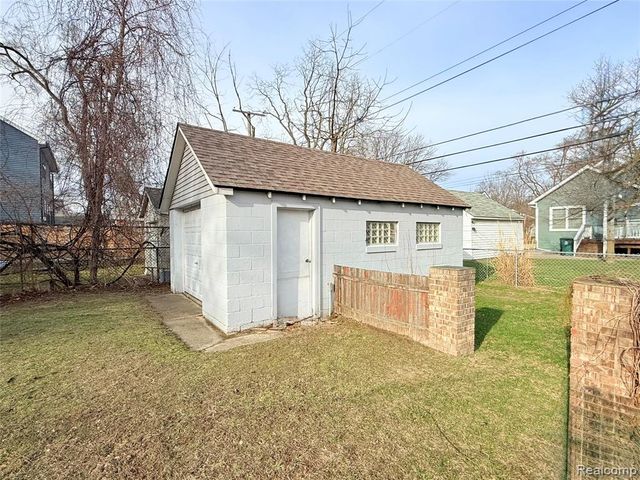 404 Josephine Avenue, Royal Oak, MI 48067