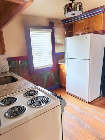 404 Josephine Avenue, Royal Oak, MI 48067