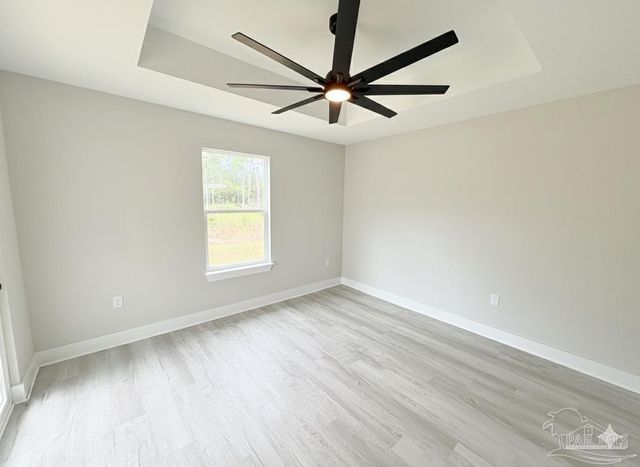 3223 Damon Dr, Milton, FL 32583