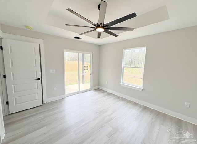 3223 Damon Dr, Milton, FL 32583