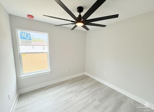 3223 Damon Dr, Milton, FL 32583