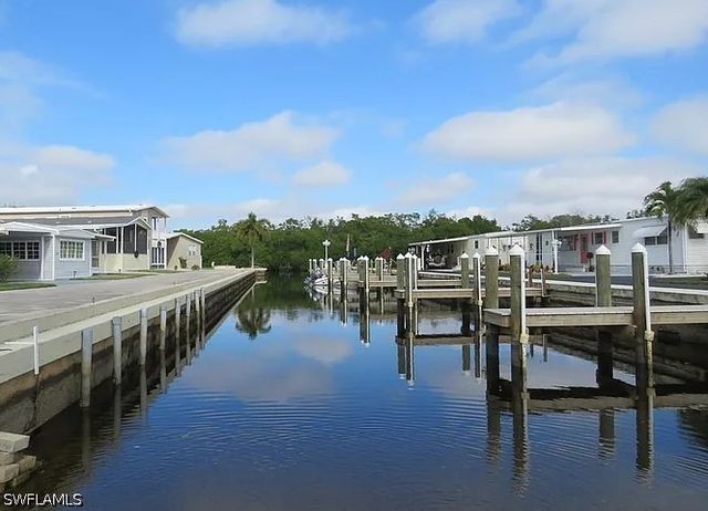 777 Walkerbilt RD 9, Naples, FL 34110