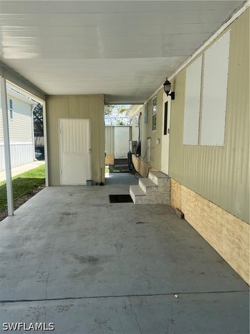 777 Walkerbilt RD 9, Naples, FL 34110