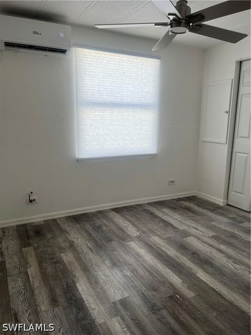 777 Walkerbilt RD 9, Naples, FL 34110