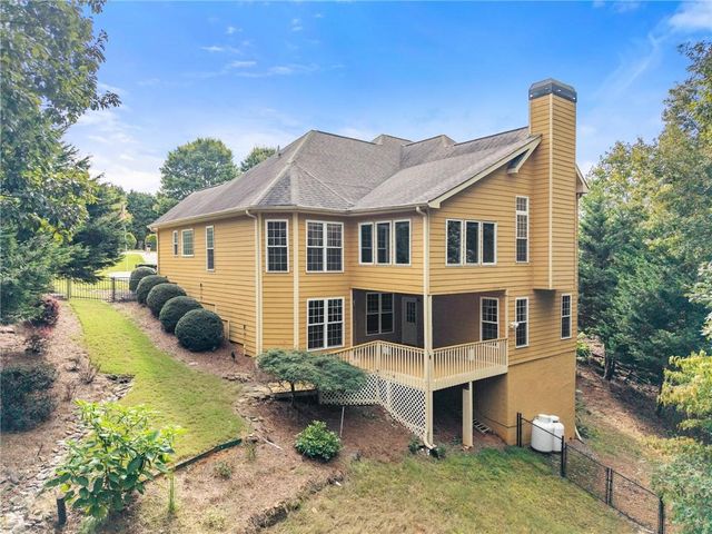 3498 Hickory Lake Drive, Gainesville, GA 30506