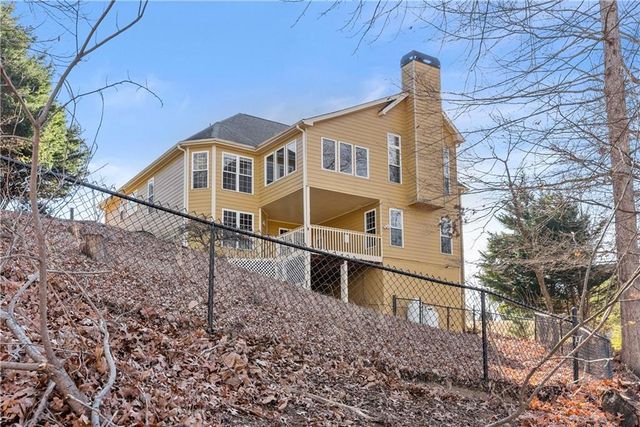 3498 Hickory Lake Drive, Gainesville, GA 30506