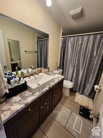 49 E APOLLO WAY, Sandy, UT 84070