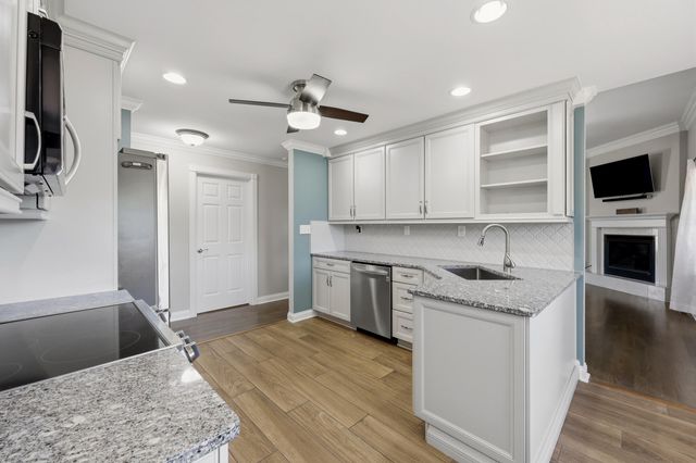 3032 Woodfield Circle, Richmond, KY 40475