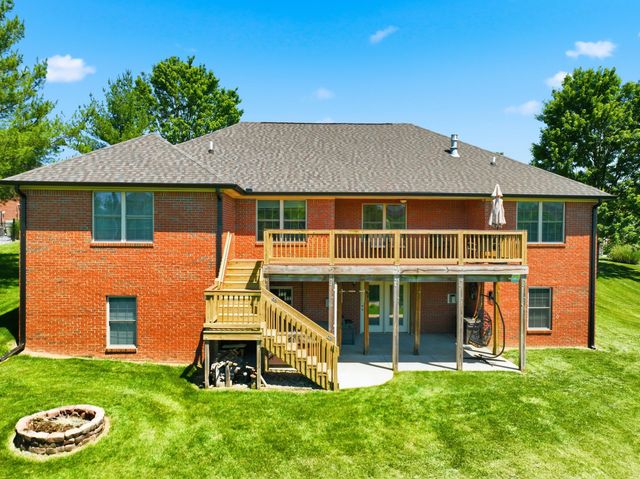 3032 Woodfield Circle, Richmond, KY 40475