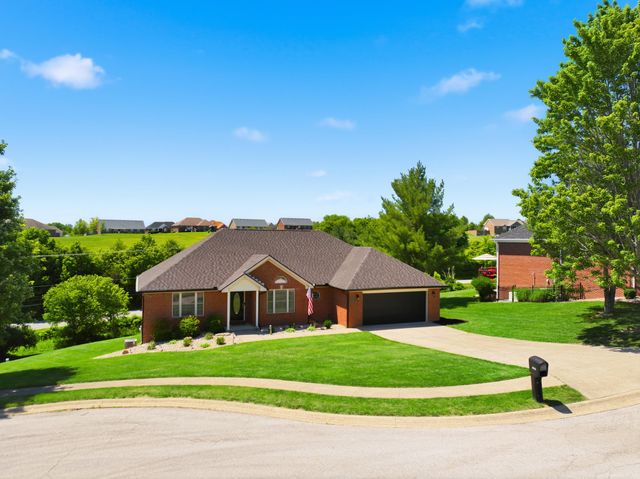3032 Woodfield Circle, Richmond, KY 40475