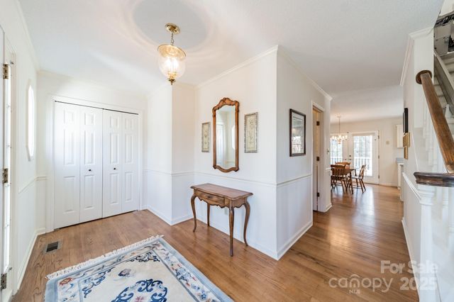 2260 Wynbourne Drive, Gastonia, NC 28056