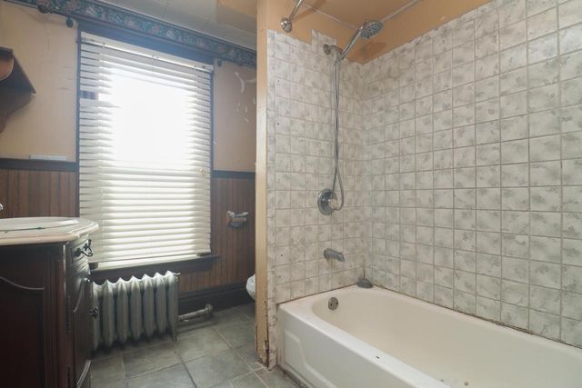 2028 Carter STREET, Racine, WI 53402